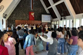 Mini-concert de louange — Maurice, Madagascar et Corée